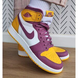 Nike Air Jordan 1 High OG GS 'Brotherhood' 2022 Size 6.5Y Youth Shoes 575441-706